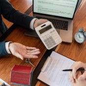 HMRC Reminds Seasonal Sellers to Check Tax Obligations